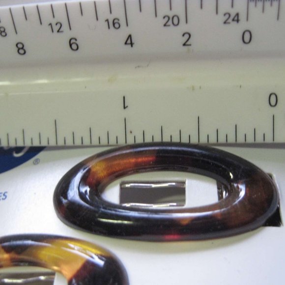 4 Goody 2002 Plastic Oval Hair Barette Clips 1 1/2" Secure Metal Stay Tight Back - Picture 7 of 8